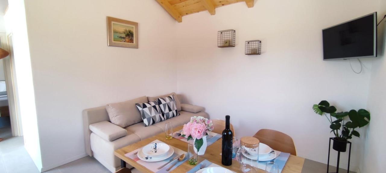 Stone House In Vineyard Villa Račišće Kültér fotó